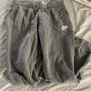 Nike light grey sweatpants, good condition